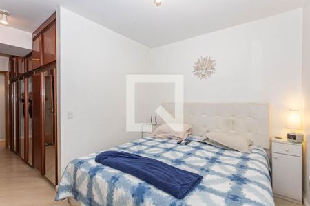 Apartamento à venda com 189m², 3 quartos e 2 vagas Apartamento à venda com 189m², 3 quartos e 2 vagasSuite 3