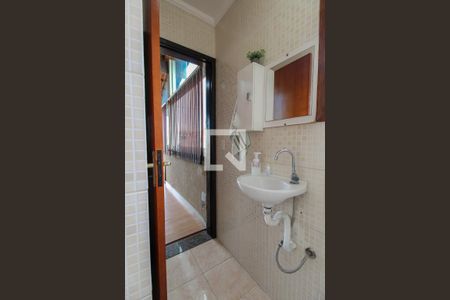 Casa à venda com 130m², 3 quartos e 3 vagasLavabo