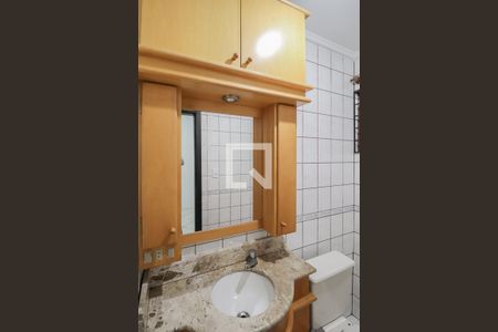 Banheiro de casa para alugar com 3 quartos, 117m² em Campestre, São Leopoldo