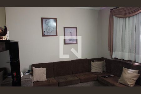 Sala de casa para alugar com 4 quartos, 149m² em Parque Residencial Eloy Chaves, Jundiaí