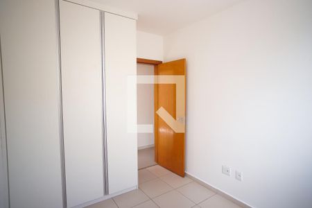 Apartamento para alugar com 72m², 3 quartos e 2 vagas Apartamento para alugar com 72m², 3 quartos e 2 vagasQuarto 2