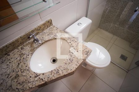 Apartamento para alugar com 72m², 3 quartos e 2 vagas Apartamento para alugar com 72m², 3 quartos e 2 vagasBanheiro