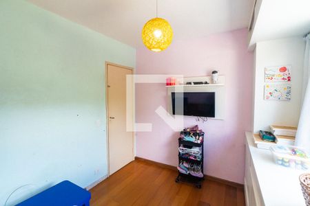 Quarto 2 de apartamento para alugar com 2 quartos, 54m² em Vila Guarani (z Sul), São Paulo