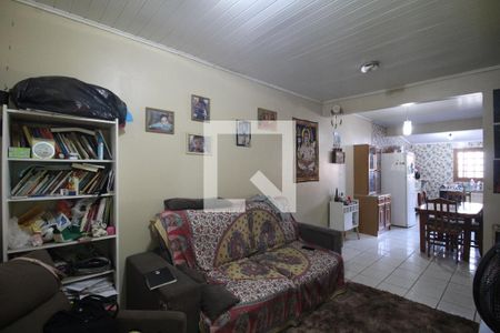 Sala de casa à venda com 2 quartos, 120m² em São José, Canoas