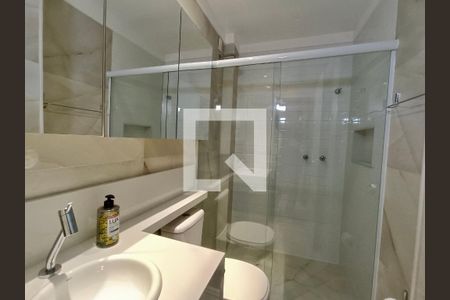 Apartamento para alugar com 55m², 2 quartos e sem vaga Apartamento para alugar com 55m², 2 quartos e sem vagaBanheiro social