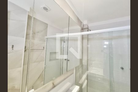 Apartamento para alugar com 55m², 2 quartos e sem vaga Apartamento para alugar com 55m², 2 quartos e sem vagaBanheiro social