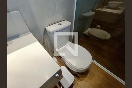 Apartamento para alugar com 55m², 2 quartos e sem vaga Apartamento para alugar com 55m², 2 quartos e sem vagaSuíte banheiro