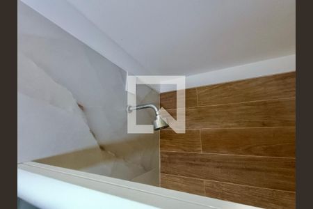 Apartamento para alugar com 55m², 2 quartos e sem vaga Apartamento para alugar com 55m², 2 quartos e sem vagaSuíte banheiro
