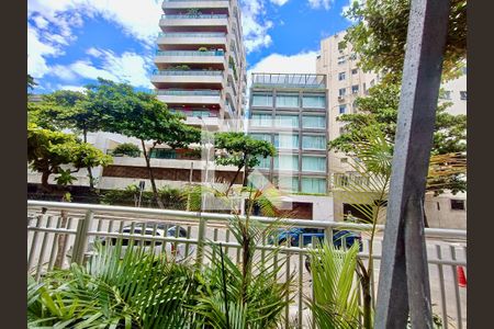 Apartamento para alugar com 55m², 2 quartos e sem vaga Apartamento para alugar com 55m², 2 quartos e sem vagaÁrea serviço vista