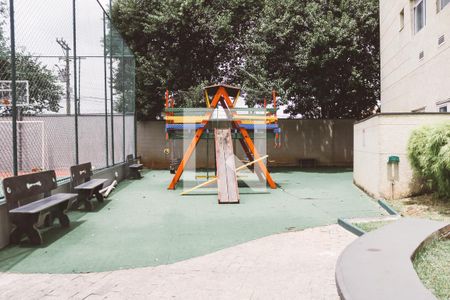 Apartamento à venda com 52m², 2 quartos e 1 vaga Apartamento à venda com 52m², 2 quartos e 1 vagaÁrea comum - Playground