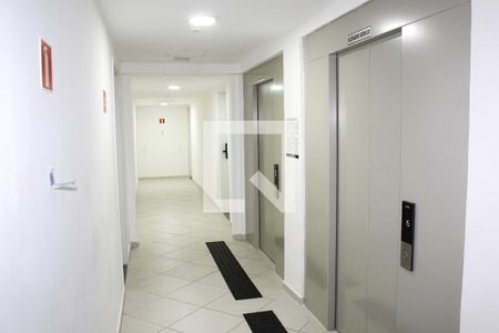 Apartamento à venda com 30m², 1 quarto e sem vagaElevador