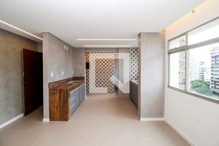 Cozinha  de apartamento à venda com 2 quartos, 70m² em Anchieta, Belo Horizonte