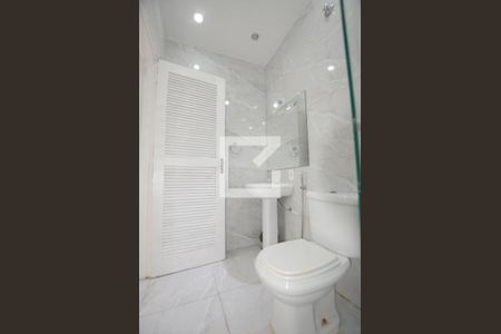 Casa para alugar com 90m², 3 quartos e sem vagaBanheiro da Suite