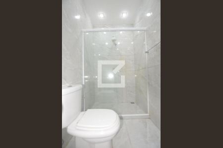 Casa para alugar com 90m², 3 quartos e sem vagaBanheiro da Suite