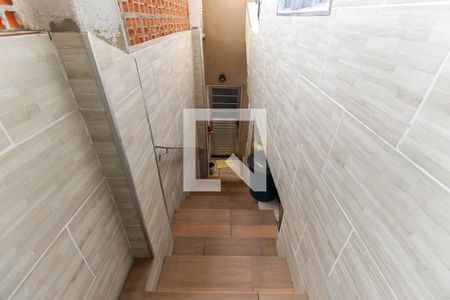 Casa à venda com 150m², 5 quartos e 2 vagasEntrada casa 2