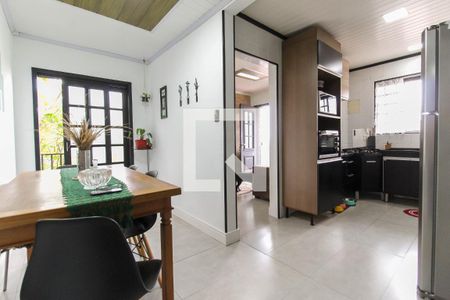 Casa à venda com 150m², 5 quartos e 2 vagasCozinha casa 3