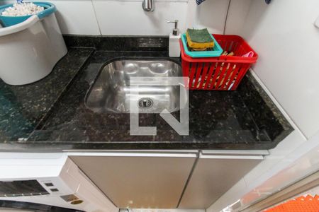 Casa à venda com 150m², 5 quartos e 2 vagasÁrea de serviço casa 2