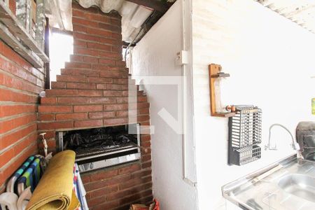 Casa à venda com 150m², 5 quartos e 2 vagasChurrasqueira