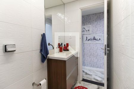 Casa à venda com 150m², 5 quartos e 2 vagasBanheiro casa 2