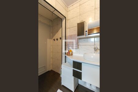 Casa à venda com 150m², 5 quartos e 2 vagasBanheiro casa 3