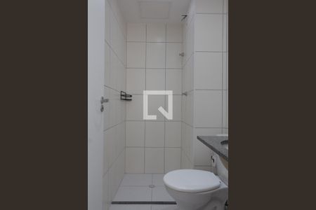 Banheiro de apartamento para alugar com 1 quarto, 31m² em Vila Sônia, São Paulo