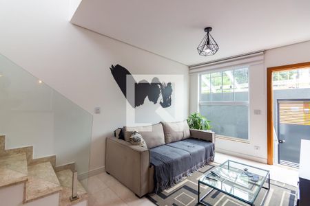 Sala  de apartamento à venda com 2 quartos, 83m² em Pestana, Osasco