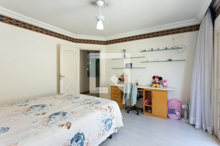 Casa à venda com 1000m², 5 quartos e 8 vagasSuíte 1