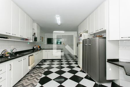 Casa à venda com 1000m², 5 quartos e 8 vagasCozinha