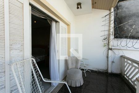 Casa à venda com 1000m², 5 quartos e 8 vagasSuíte 4