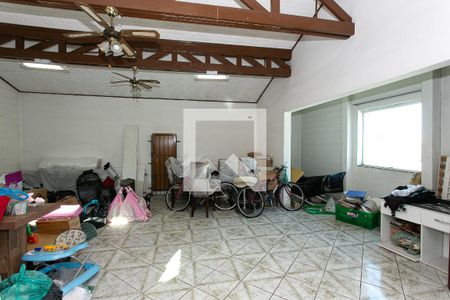 Casa à venda com 1000m², 5 quartos e 8 vagasSótão