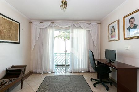 Casa à venda com 1000m², 5 quartos e 8 vagasEscritório