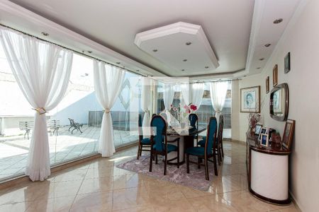 Casa à venda com 1000m², 5 quartos e 8 vagasSala de Jantar