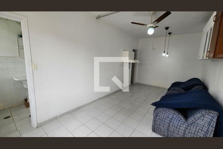 Sala de kitnet/studio para alugar com 1 quarto, 35m² em Aparecida, Santos