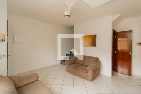 Sala de casa para alugar com 2 quartos, 150m² em Vila Ré, São Paulo