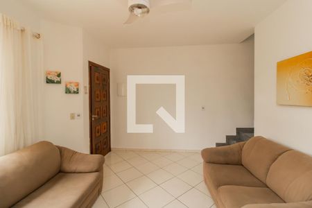 Sala de casa para alugar com 2 quartos, 150m² em Vila Ré, São Paulo