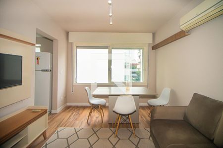Sala de apartamento para alugar com 1 quarto, 44m² em Moinhos de Vento, Porto Alegre