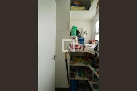 Apartamento à venda com 107m², 3 quartos e 2 vagasDespensa