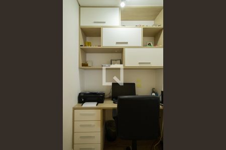 Apartamento à venda com 107m², 3 quartos e 2 vagasEscritório