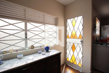 Casa à venda com 267m², 3 quartos e 2 vagasCozinha