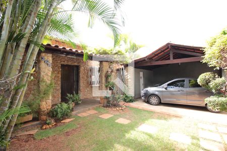 Casa à venda com 267m², 3 quartos e 2 vagasJardim