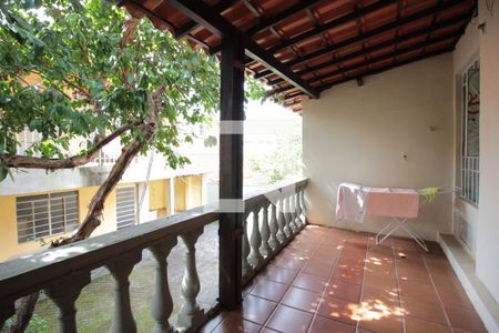 Casa à venda com 267m², 3 quartos e 2 vagasVaranda da Suite 1