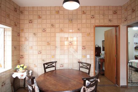 Casa à venda com 267m², 3 quartos e 2 vagasCozinha