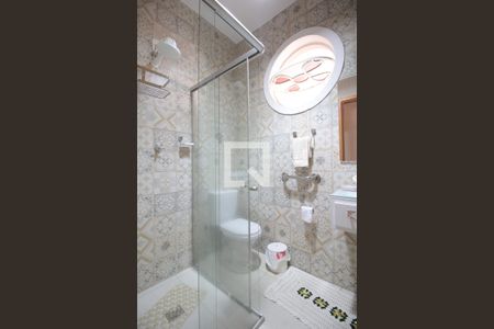 Casa à venda com 267m², 3 quartos e 2 vagasBanheiro Social