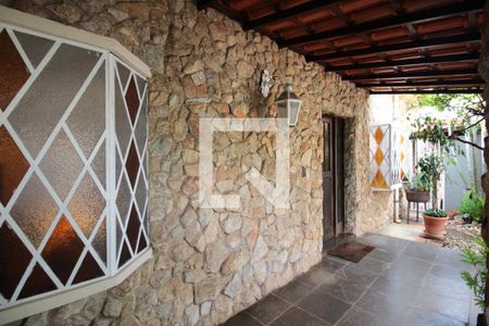 Casa à venda com 267m², 3 quartos e 2 vagasJardim