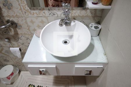 Casa à venda com 267m², 3 quartos e 2 vagasBanheiro Social