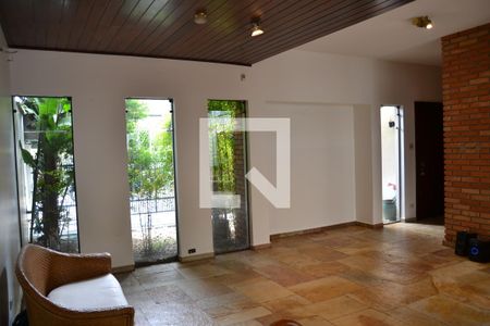 Sala de casa para alugar com 3 quartos, 280m² em Barcelona, São Caetano do Sul