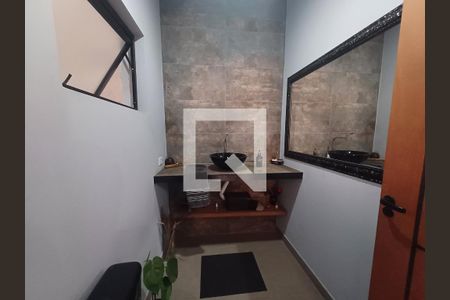 Casa de condomínio à venda com 267m², 3 quartos e 2 vagas Casa de condomínio à venda com 267m², 3 quartos e 2 vagasBanheiro