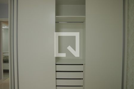 Apartamento à venda com 142m², 4 quartos e 2 vagasSuite 02