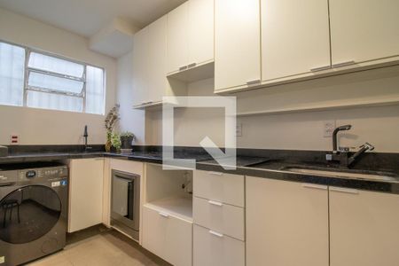Apartamento à venda com 64m², 2 quartos e 2 vagasCozinha