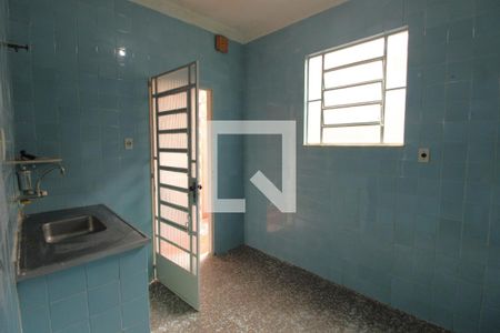 cozinha de casa para alugar com 1 quarto, 100m² em Irajá, Rio de Janeiro
